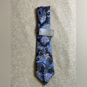 Daniel Cremieux Signature SevenFold Tie Paisley Handmade Italy 100% Silk